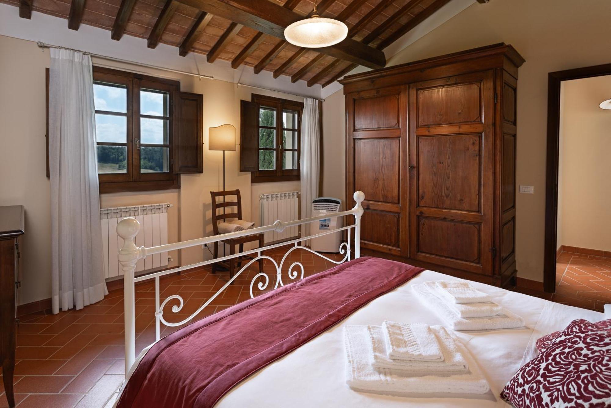 Agriturismo Castello Di Montauto San Gimignano Exterior photo