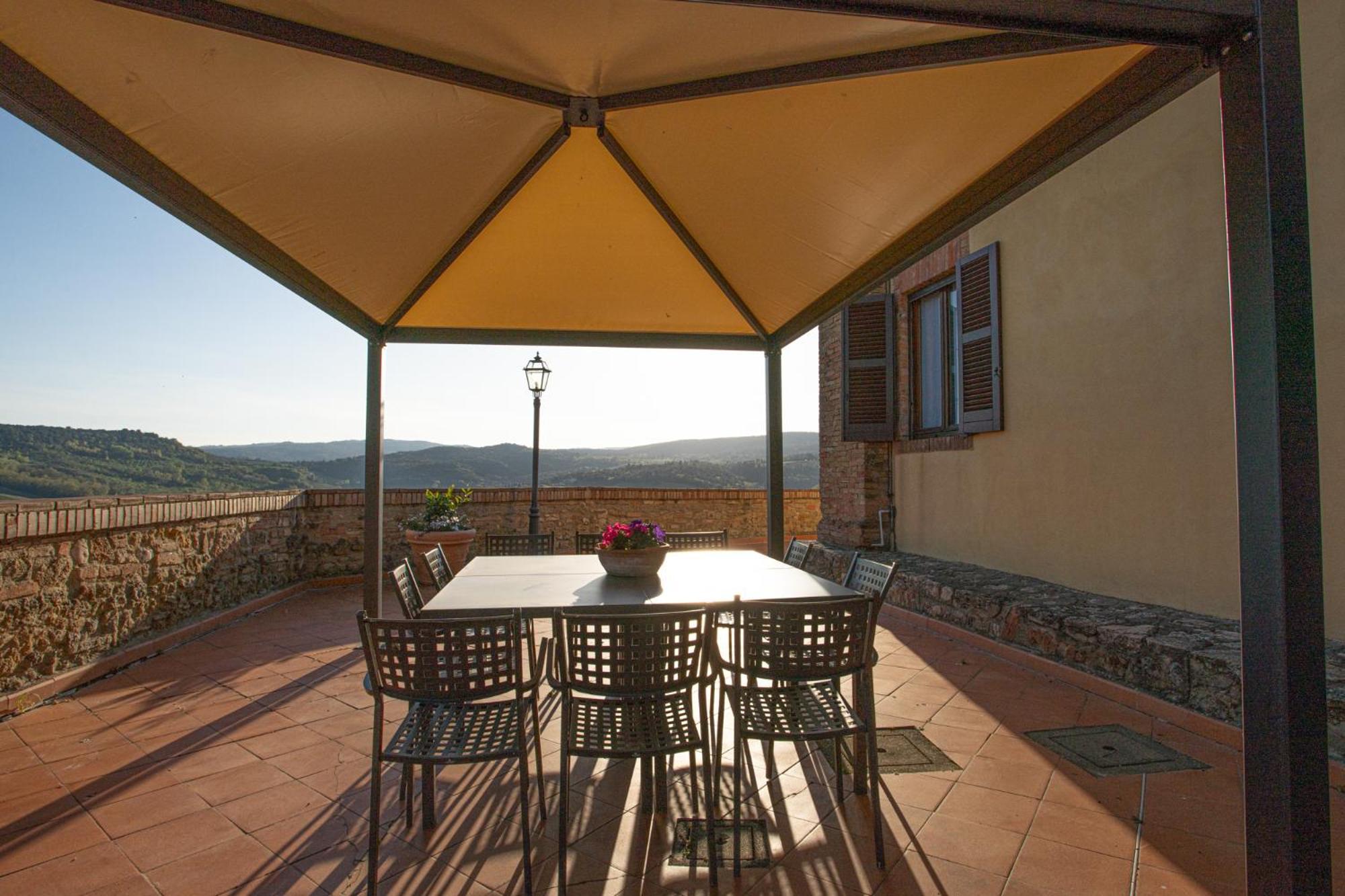Agriturismo Castello Di Montauto San Gimignano Exterior photo